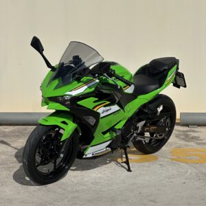 Kawasaki Ninja 500 SE 2025